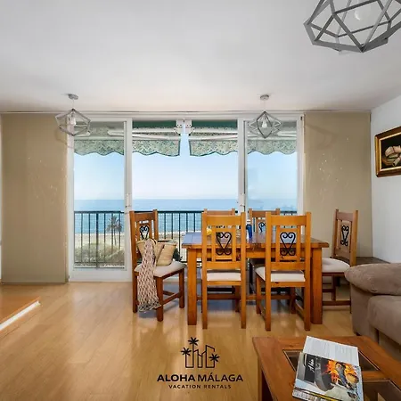 Lucila Beachfront Pedregalejo By Alohamalaga *