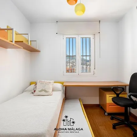 Apartment Lucila Beachfront Pedregalejo By Alohamalaga