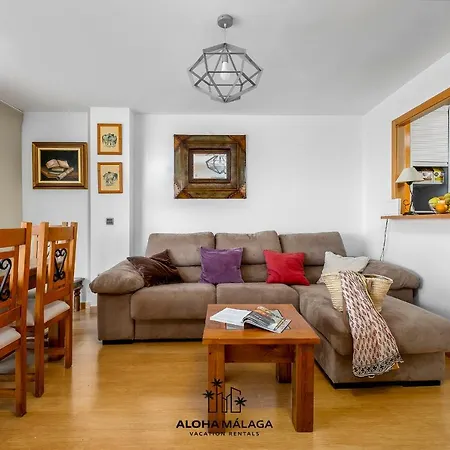 Apartment Lucila Beachfront Pedregalejo By Alohamalaga *